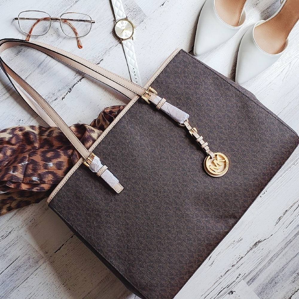 *BRAND NEW!* Michael Kors Jet Set Tote